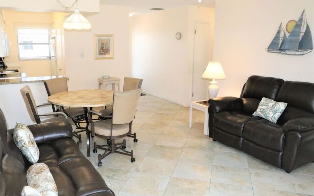 Jamaica Royale - 074 - 2 Br Villa