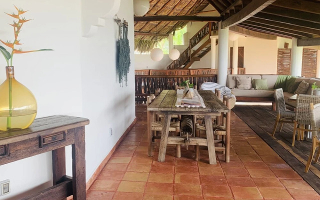 Casa Manzanillo Boutique Hotel