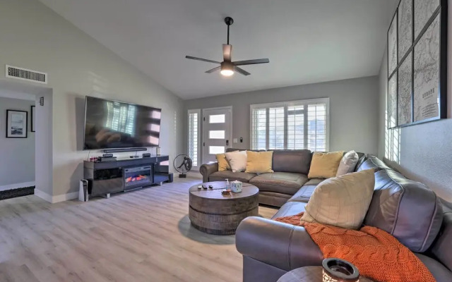 Bright Tempe Home w/ Fenced Backyard!