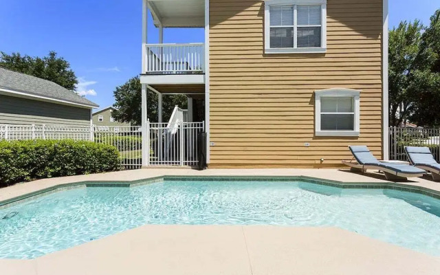 Villa W208 Gathering