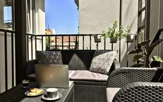 Hola Lisbon Suites