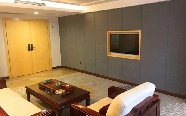 Guangzhou Xinheyuan Hotel