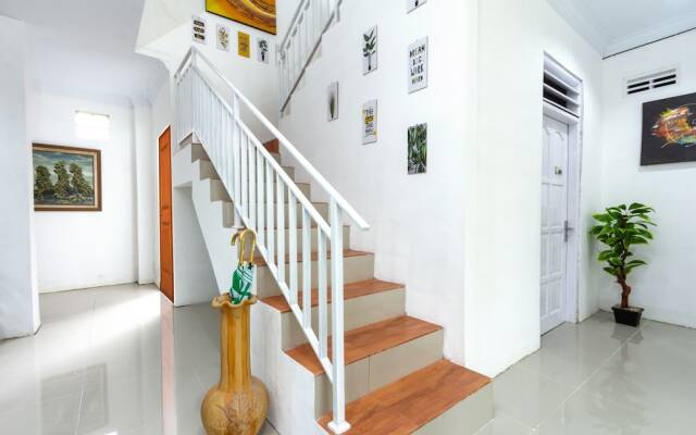 OYO 2297 Ndalem Kopen Syariah