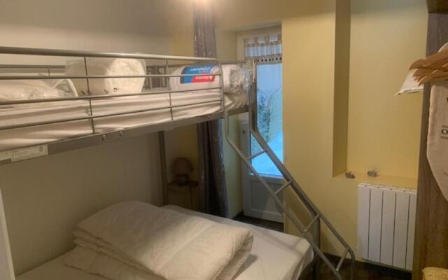 Appartement Mont-Dore, 2 pièces, 3 personnes - FR-1-415-105