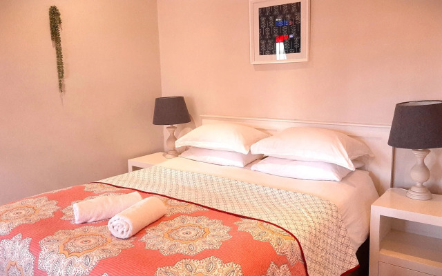 The Greenhouse Guesthouse