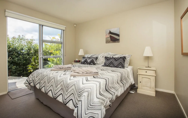 Tahi Lodge - Matakana Coast