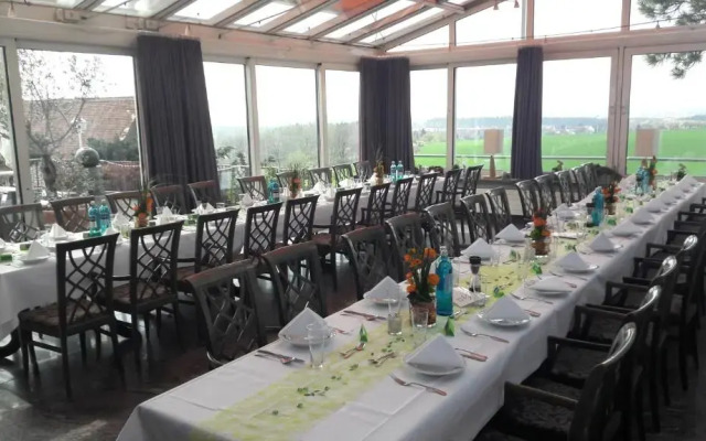 Restaurant Und Hotel Alter Brunnen