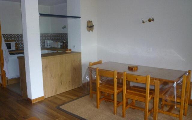 Appartement Saint-Jean-d'Aulps, 3 pièces, 8 personnes - FR-1-573-25