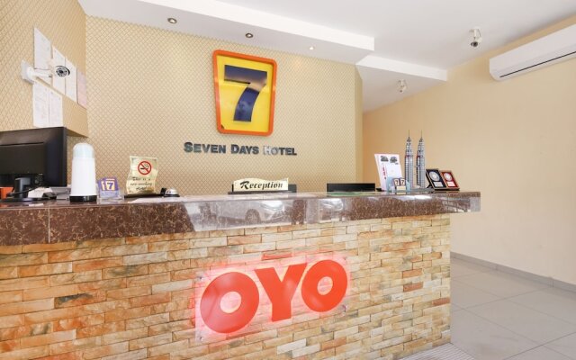 Super OYO 635 Seven Days Hotel