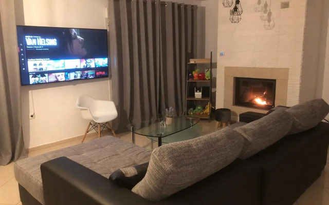 The Hillhouse near Alexandroupolis (1st floor)