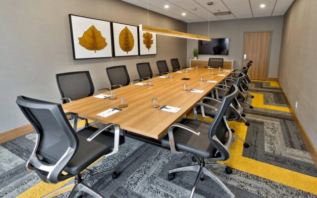 Holiday Inn Express & Suites Trois Rivieres Ouest by IHG