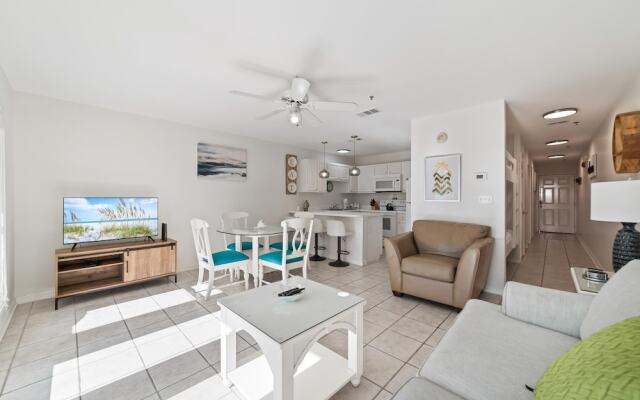 Grand Caribbean West 205