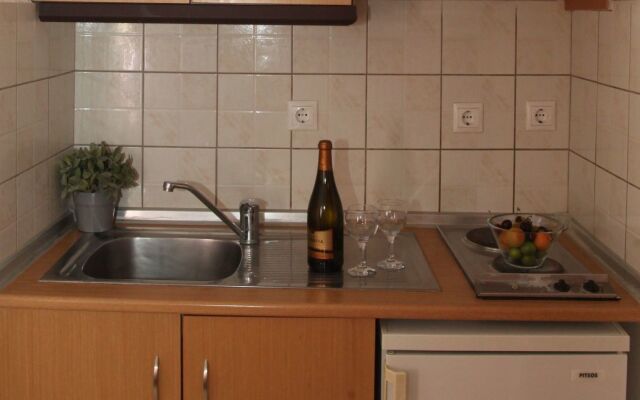 Sarantis Hotel