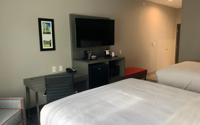 Comfort Inn & Suites
