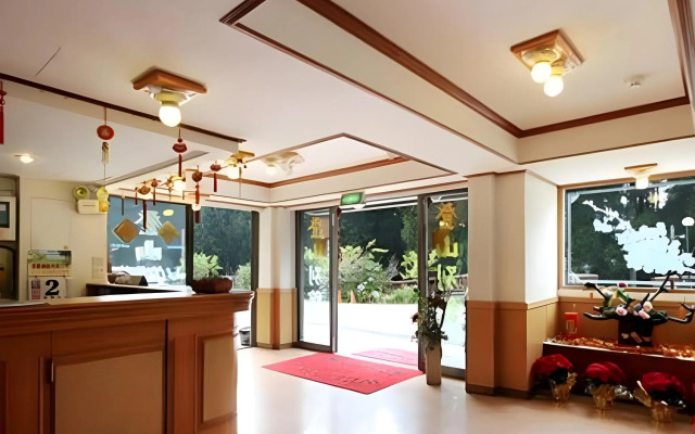 Ali-Shan Dengshan Hotel