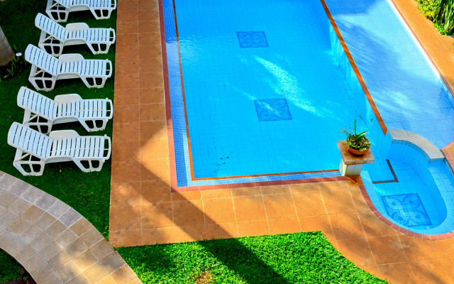 De La Costa Hotel