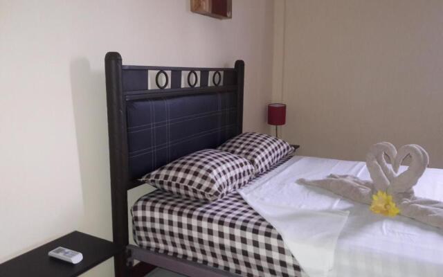 Hostel Alme