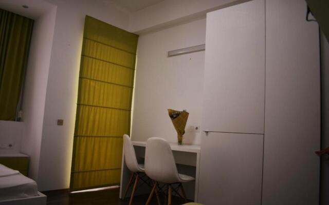 Grand Central Accommodation - Beldiman