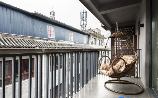 Yinju Jiushe Hostel