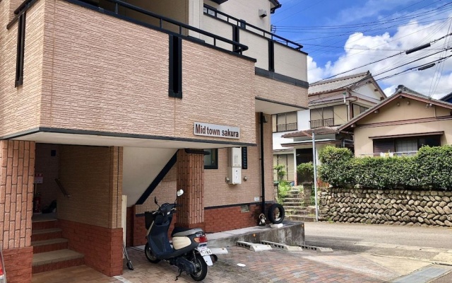 Midtown Sakura Apartment House 101 — 3-star hotel in Nachikatsuura