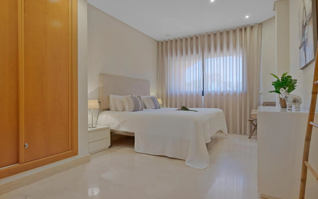 Quiet & bright apartment in Las Mimosas de Banús