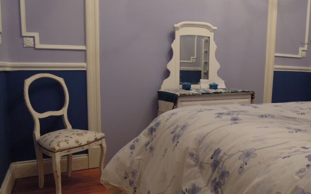 Petit Hotel El Vitraux