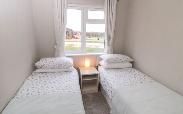 22 Meadow View Lodge