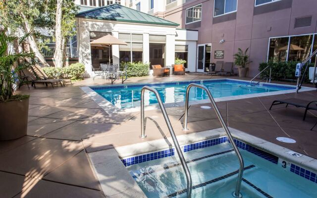 Hilton Garden Inn San Mateo