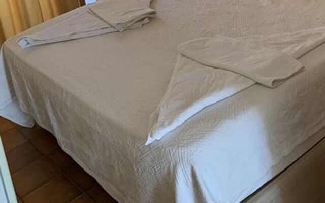 Zuhat Otel