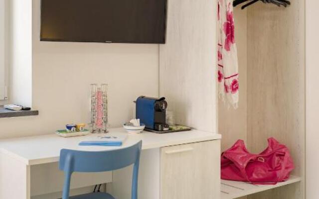 Poseidonia Rooms
