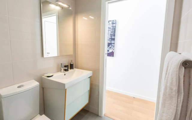 Downtown Porto Mouzinho Studio Apts