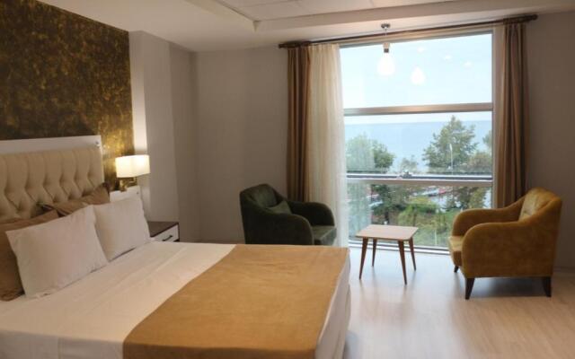 Alarga Premier Otel