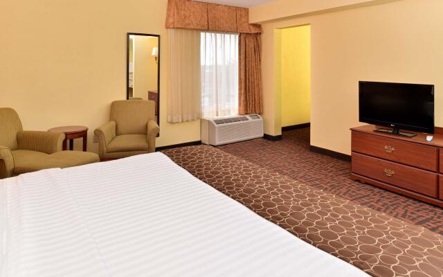 Best Western Louisville East Inn & Suites