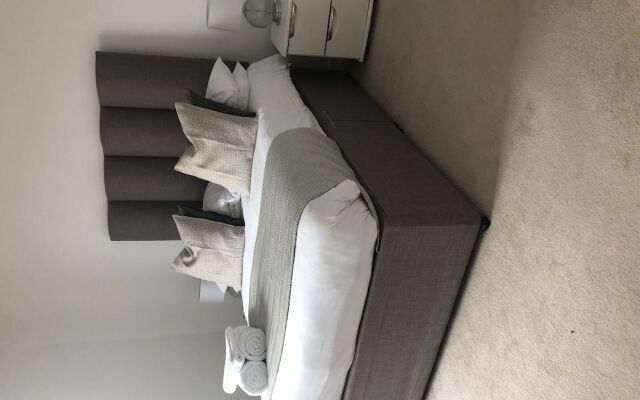 Town Apartment