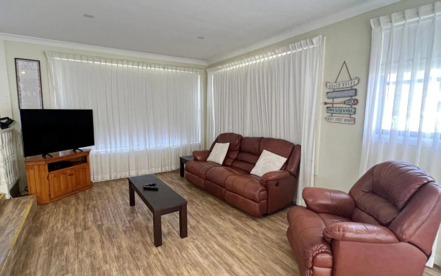 Beach House Landsborough