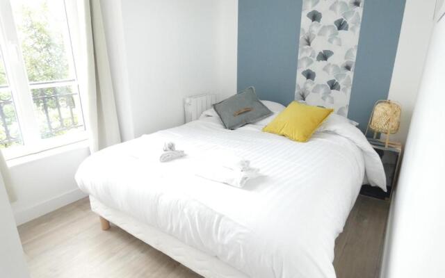 Charmant studio, terrasse privative [Moulin Blanc]