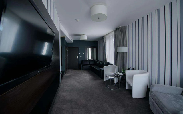 Hotel Grafit