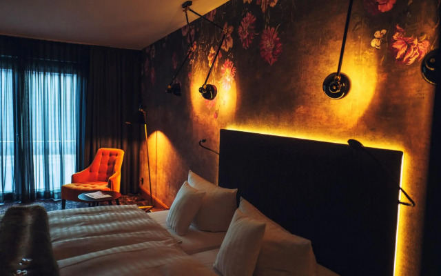 THEhotel at LIPPISCHER HOF