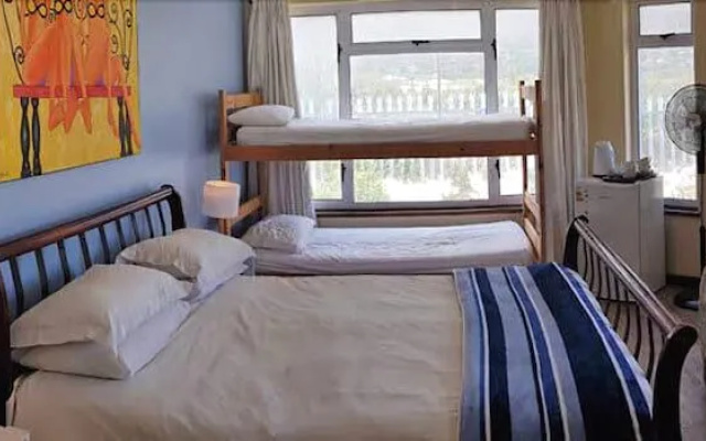 Hout Bay Backpackers
