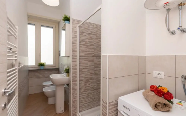 Cialdini Apartment near City Center