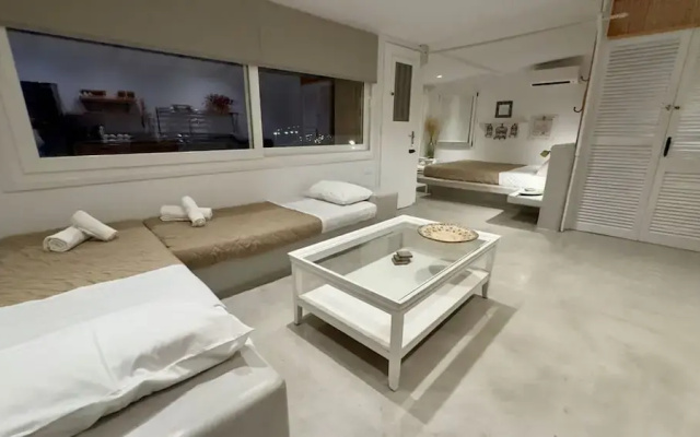 Mykonos Noir Nest - Sea View Escape