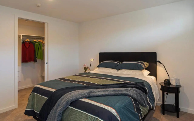 Tahunanui Oceanview Apartment