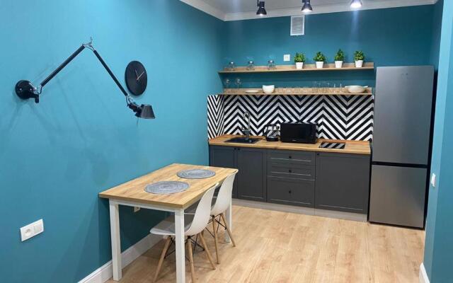 absolutely new and cozy appartment near garden