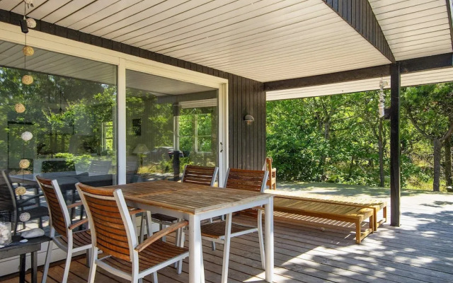 5 Person Holiday Home in Glesborg-by Traum