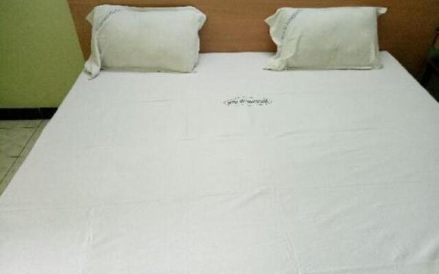 Sri Annapoorna Lodge