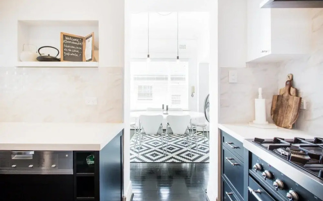 The Double Bay Executive Apartment