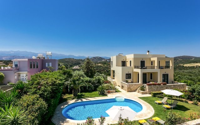 Villa Selena - Lux 4BD Residence