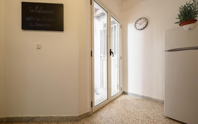 Piazza Ges e Maria 4