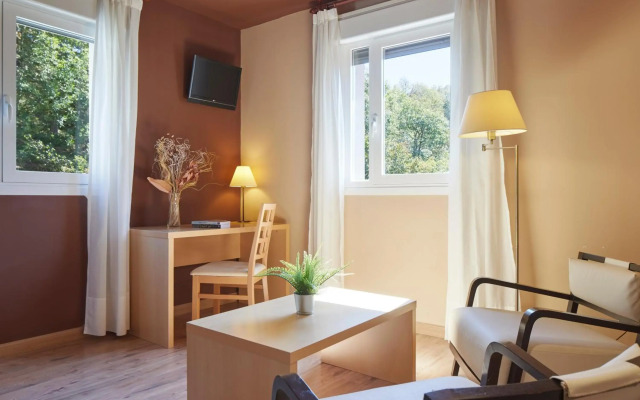 Iraipe Santuario De Arantzazu Hotel