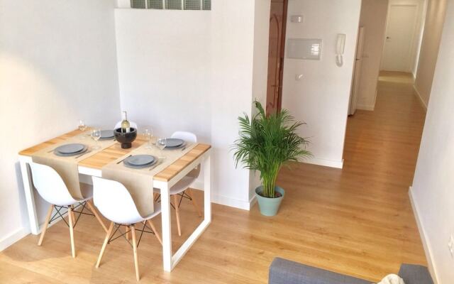 AHRO Suites Plaza María Guerrero 4